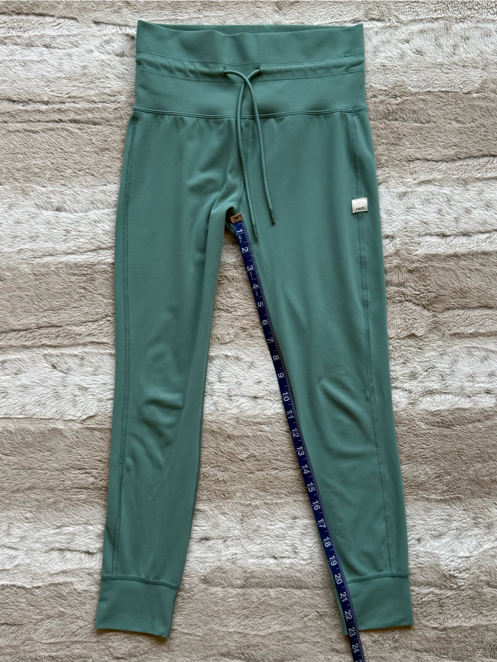Vuori✨Womens' Daily Leggings in Garland Size S - Picture 8 of 12